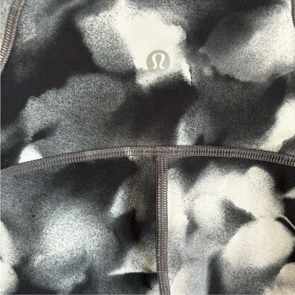 Lululemon Train Times 7/8 Pant 25” Interlaced Starlight Black / Black - Picture 8 of 14